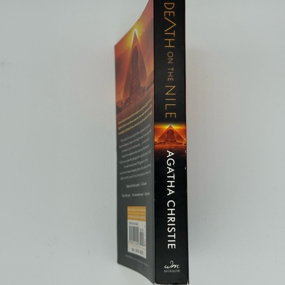 Death on the Nile by Agatha Christie - Paperback - Picture 2 of 3